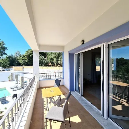 Juliet Villa